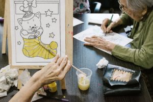 Pintura y otras actividades para el adulto mayor