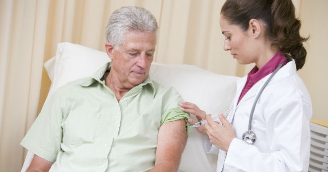¿Qué vacunas son vitales para la salud del Adulto Mayor?